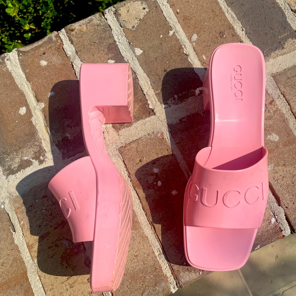 Gucci Rubber Slides size 40